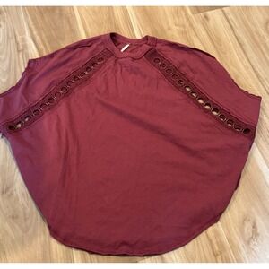 Free People XS Top Eyelet Knit Burgundy Cropped Flowy Oversized Boho‎ Blouse b1